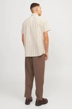 Camisa linho às riscas