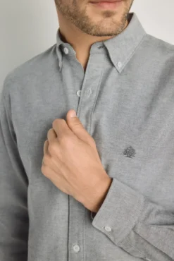 Camisa lisa de manga comprida