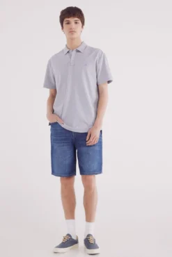 Camisa polo piqué estruturada bicolor de corte regular fit