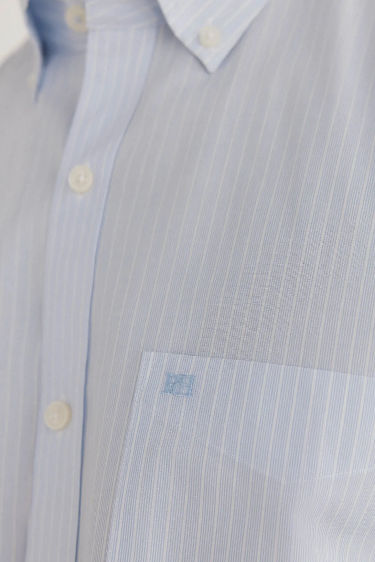 Camisa riscas que não pode ser passada a ferro + resistente a manchas