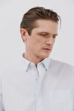 Camisa seersucker riscas