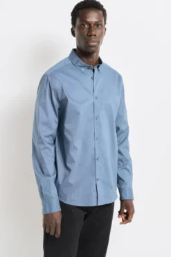 Camisa social de popelina