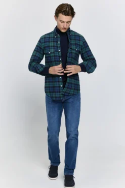 Camisa xadrez com caimento relaxado