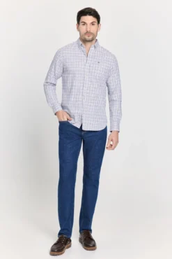 Camisa xadrez com caimento relaxado