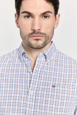 Camisa xadrez com caimento relaxado