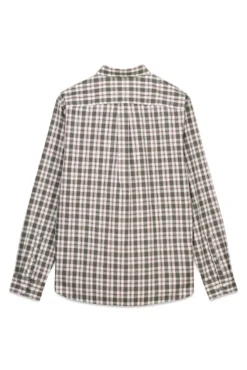 Camisa xadrez com caimento relaxado