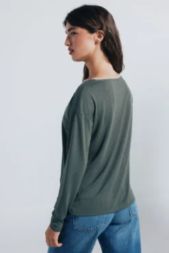Camiseta gola lurex