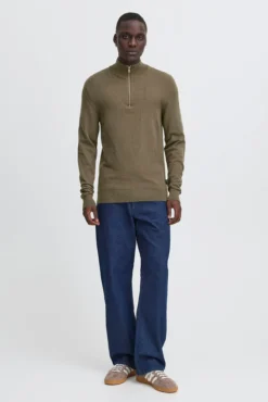 Camisola de gola alta