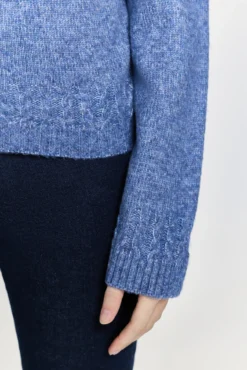 Camisola de gola caixa com detalhes em trança