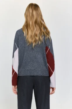 Camisola de malha com losangos