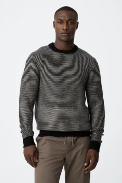 Camisola de malha riscas