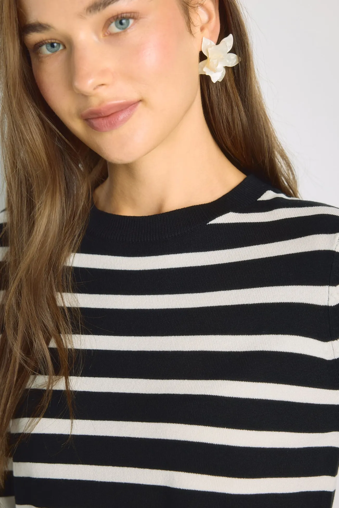 Camisola de riscas gola redonda