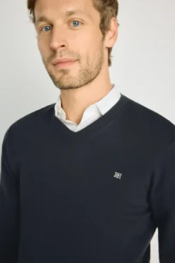 Camisola gola em bico