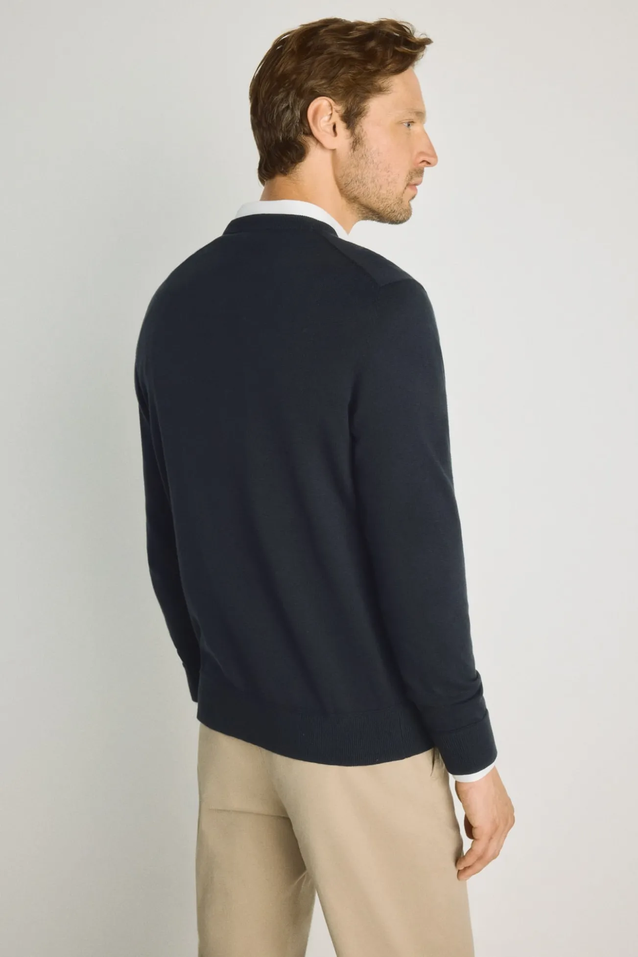 Camisola gola em bico