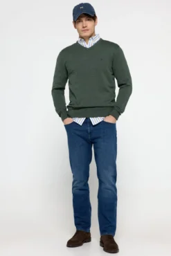 Camisola Patch Gola em Bico