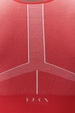 Cara sports top