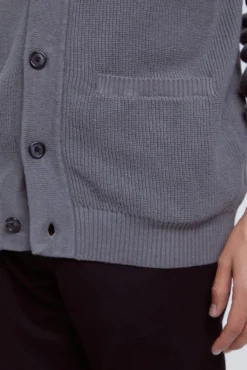 Cardigan botões