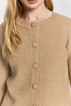 Cardigan de malha com botões forrados