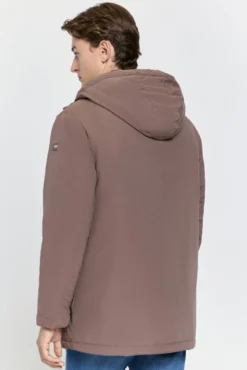 Casaco parka de Hong Kong