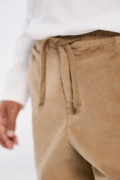 Chino de micro veludo cotelê para menino