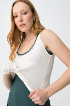 Conjunto de 2 tops com alças