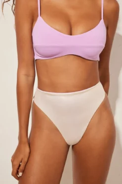 Cueca biquíni alta reversível