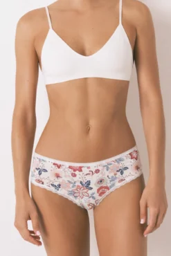 Cueca brasileira larga com microfibra estampada na cor marfim