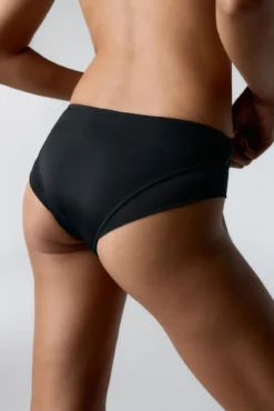 Cueca Brasileira Preta Fulvo