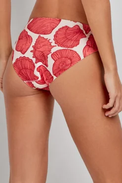 Cueca de biquíni brasileira com corte em V