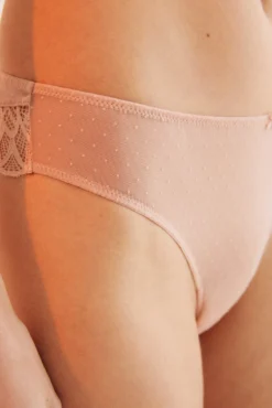 Cuequinha brasileira renda tule rosa
