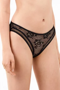 Cuequinha de biquíni toda em renda