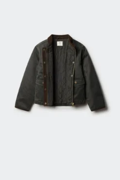Detalhes do Parka menina
