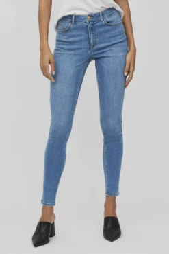 Jeans ajustados Sarah regular fit
