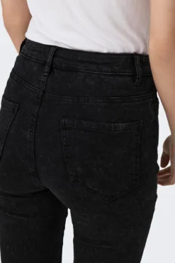 Jeans cigarro cintura alta