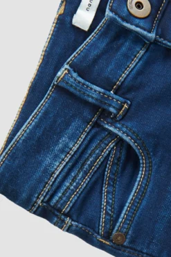 Jeans de menino