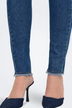 Jeans skinny de corte média