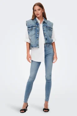 Jeans skinny tiro medio