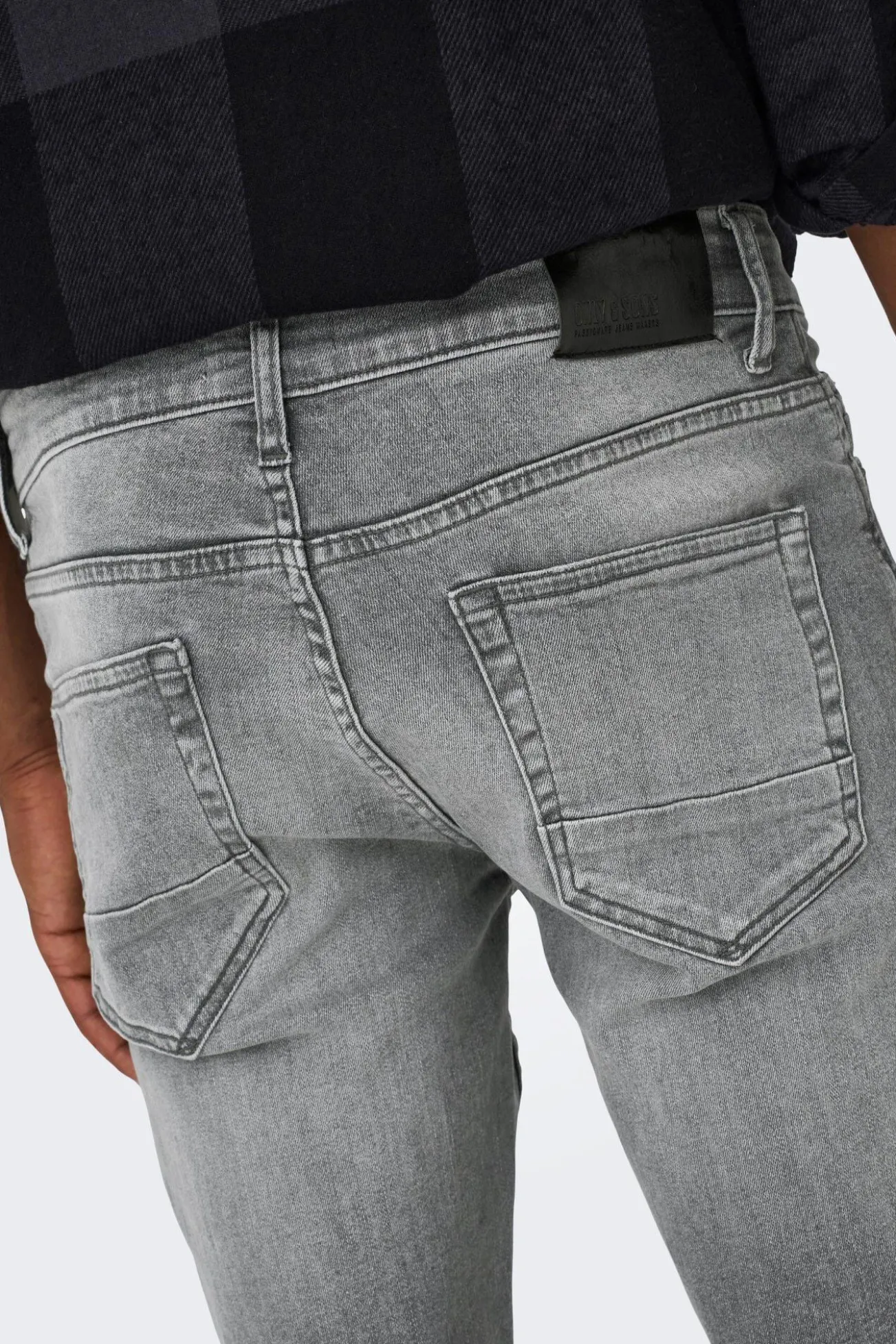 Jeans slim cinzento-escuro