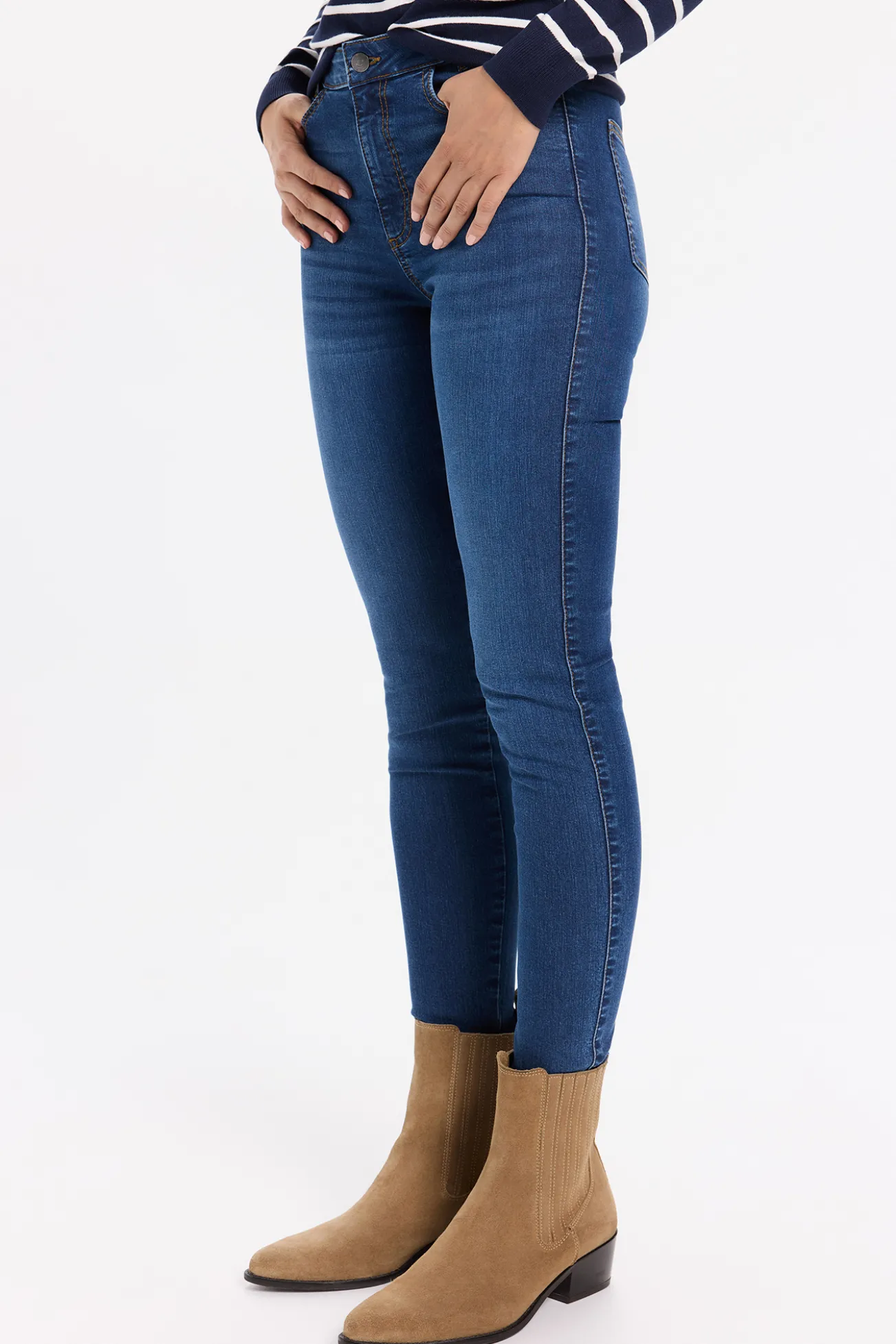 Jeans slim de cintura média