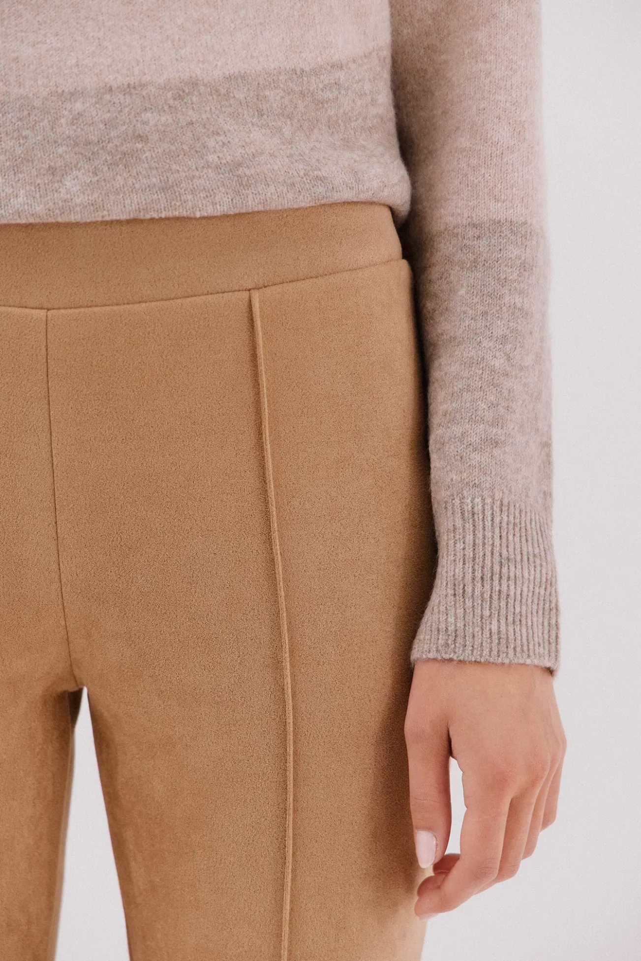 Leggings femininas com efeito camurça