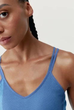 Malia sports top