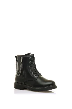 Martina Botins