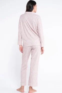 Pacote de pijama de flores