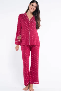 Pacote de pijama estampado com gravata
