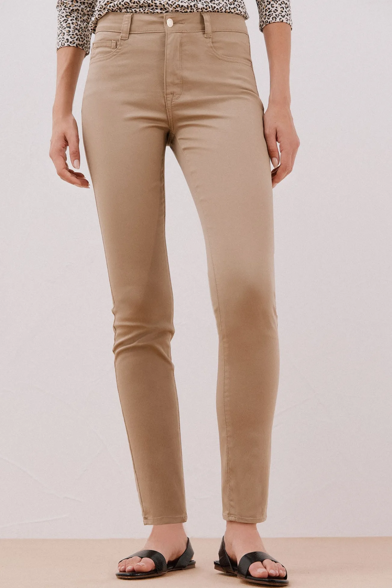 Pantalones Sensational color