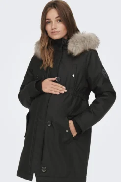 Parka de inverno para pré-mamã com capuz e detalhe de pele