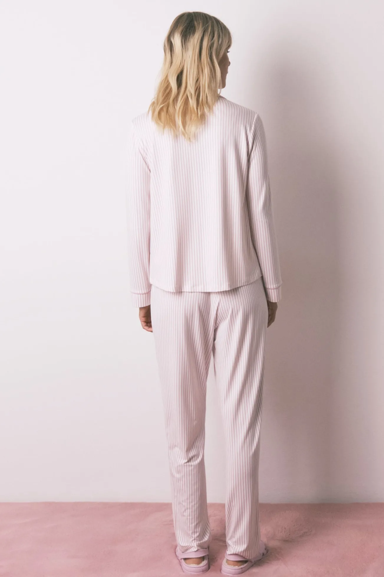 Pijama camiseiro riscas rosa