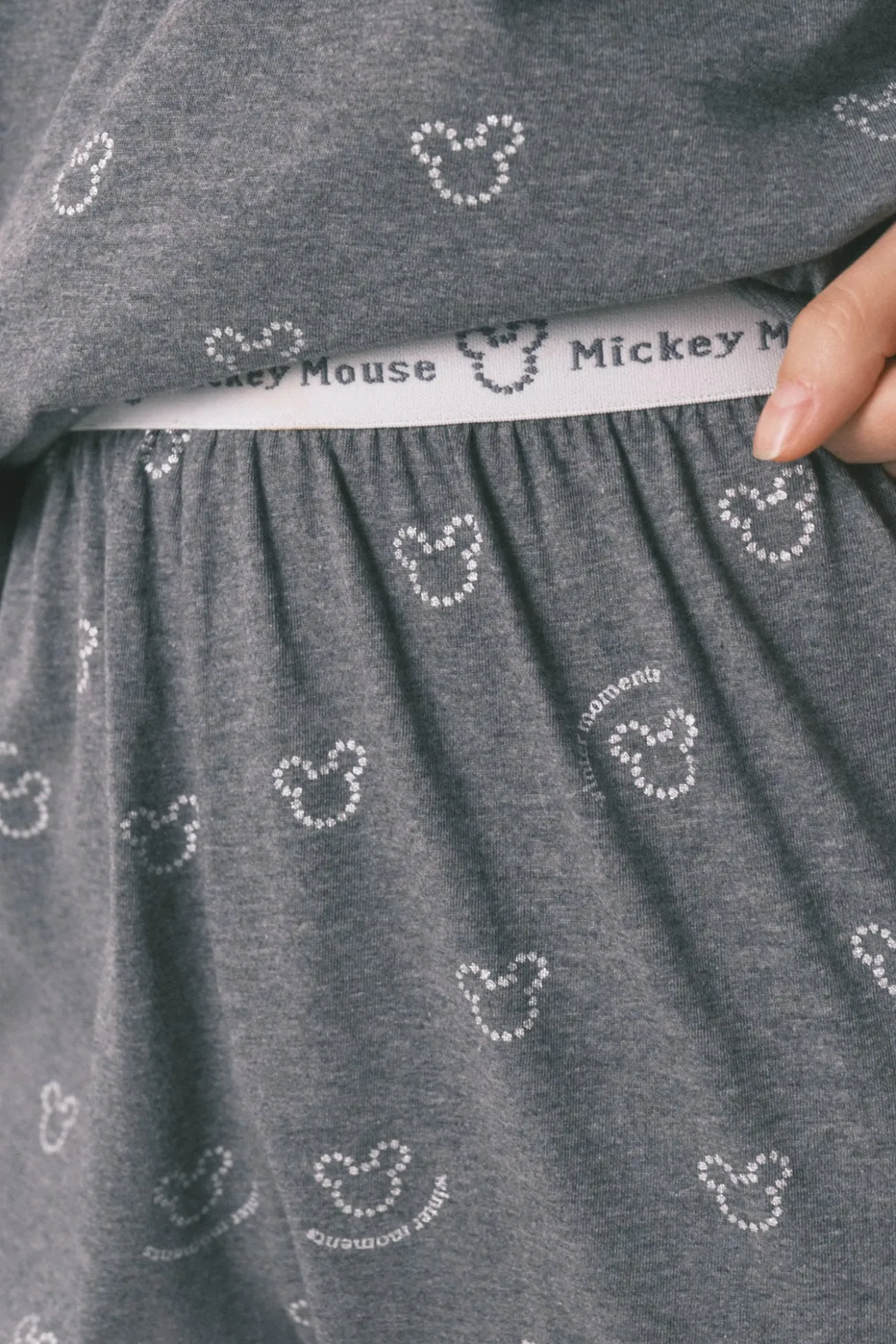 Pijama comprido 100% algodão cinzento logo Mickey