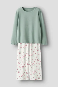 Pijama de menina