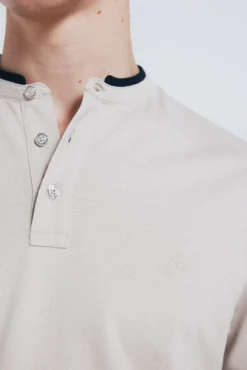 Polo piqué gola mao slim fit